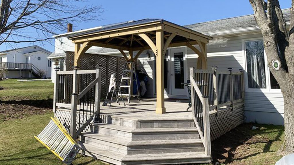 Excellent Solid Gazebo - Review from Nova Scotia